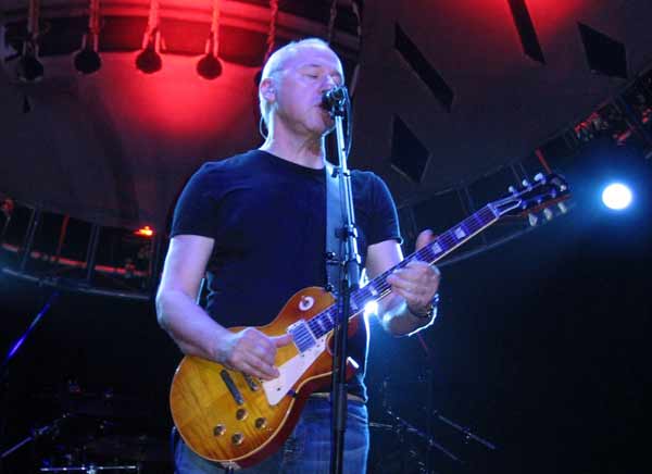 Марк Нофлер (Mark Knopfler)