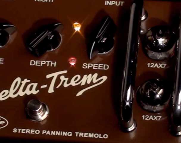 Тремоло Effectrode Delta-Trem, фрагмент верхней панели