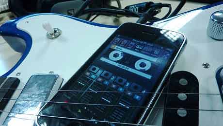 IK Multimedia AmpliTube 2 для iPhone