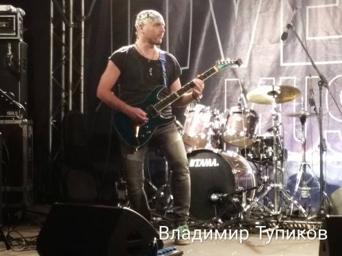 Владимир Тупиков
